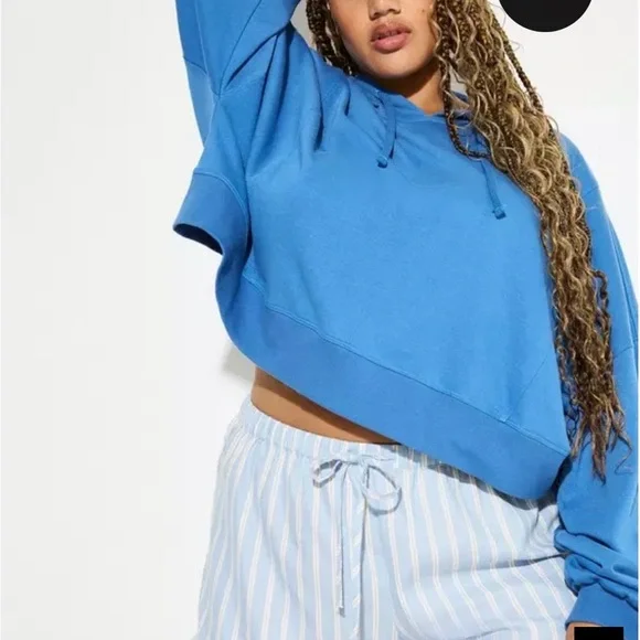 LoveSick Drawstring Ruffle-Hem Short - Picture 5 of 5